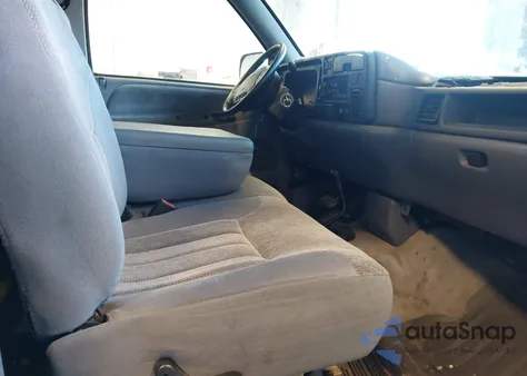 1997 Dodge Ram 1500 St from USA, damaged, VIN 3B7HF13Z9VG796381